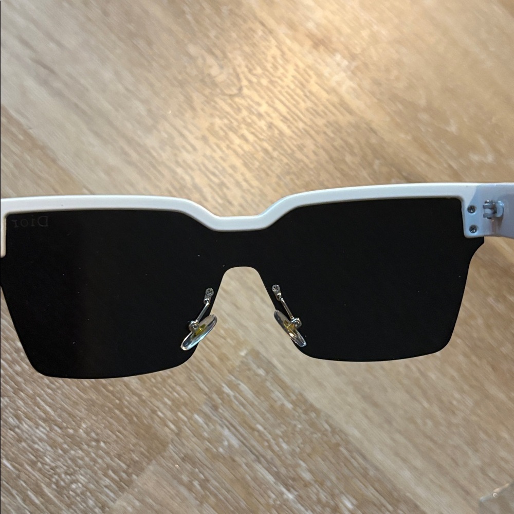 Dior Gold and Silver Sunglasses - Picture 7 of 9